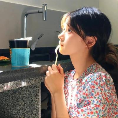 不懂撒娇的女人粤语
